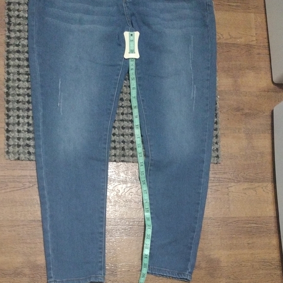 Stylish Blue Ankle-Length Women's Jeans - Picture 10 of 14